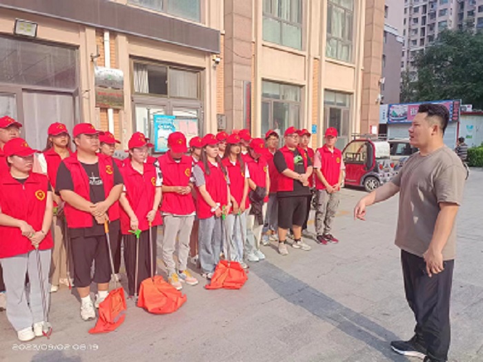 9月2日威客电竞(vk·game)·电子竞技赛事官网,在凤凰城A区开展志愿服务活动 (4).jpg