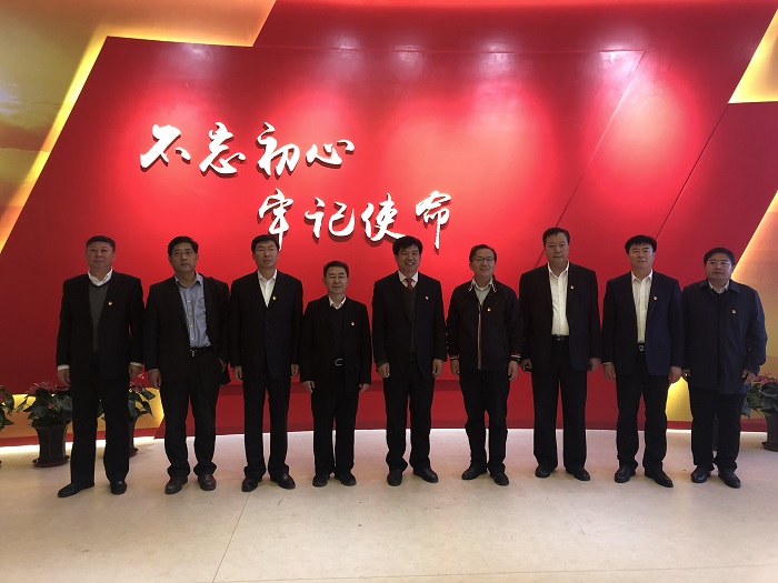 6参观西柏坡陈列馆3.JPG 6参观西柏坡陈列馆3.JPG